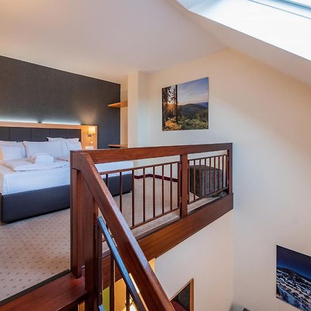 Goebel'S Seehotel Diemelsee Екстер'єр фото