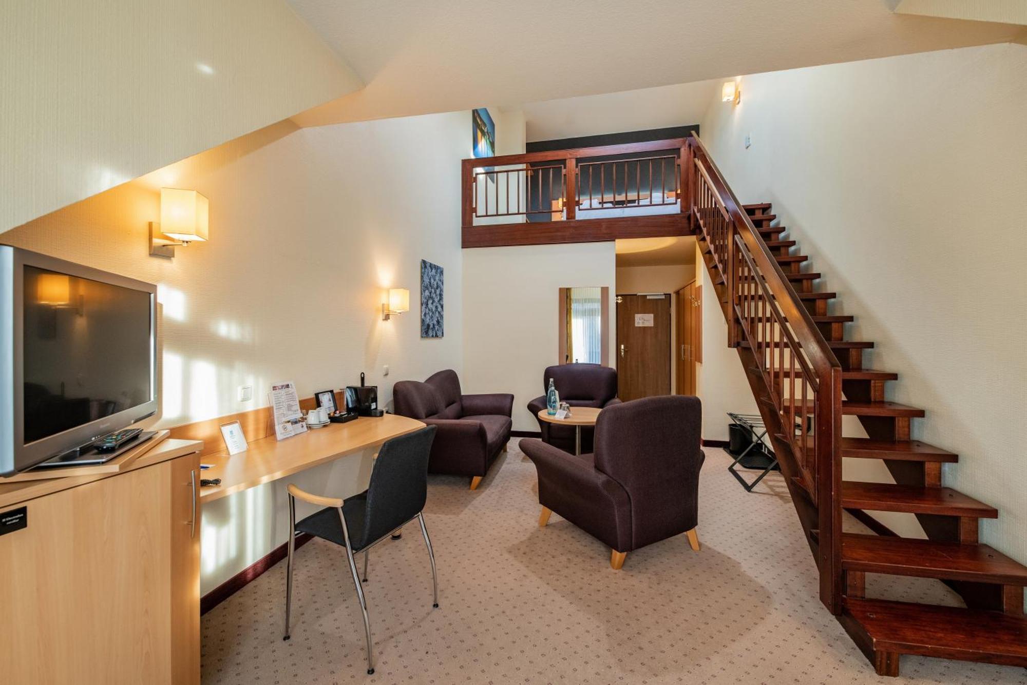 Goebel'S Seehotel Diemelsee Екстер'єр фото