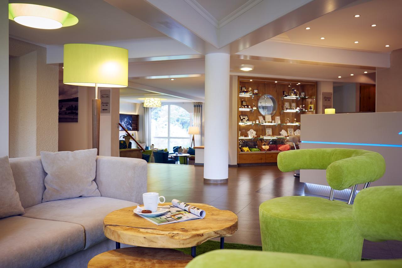 Goebel'S Seehotel Diemelsee Екстер'єр фото