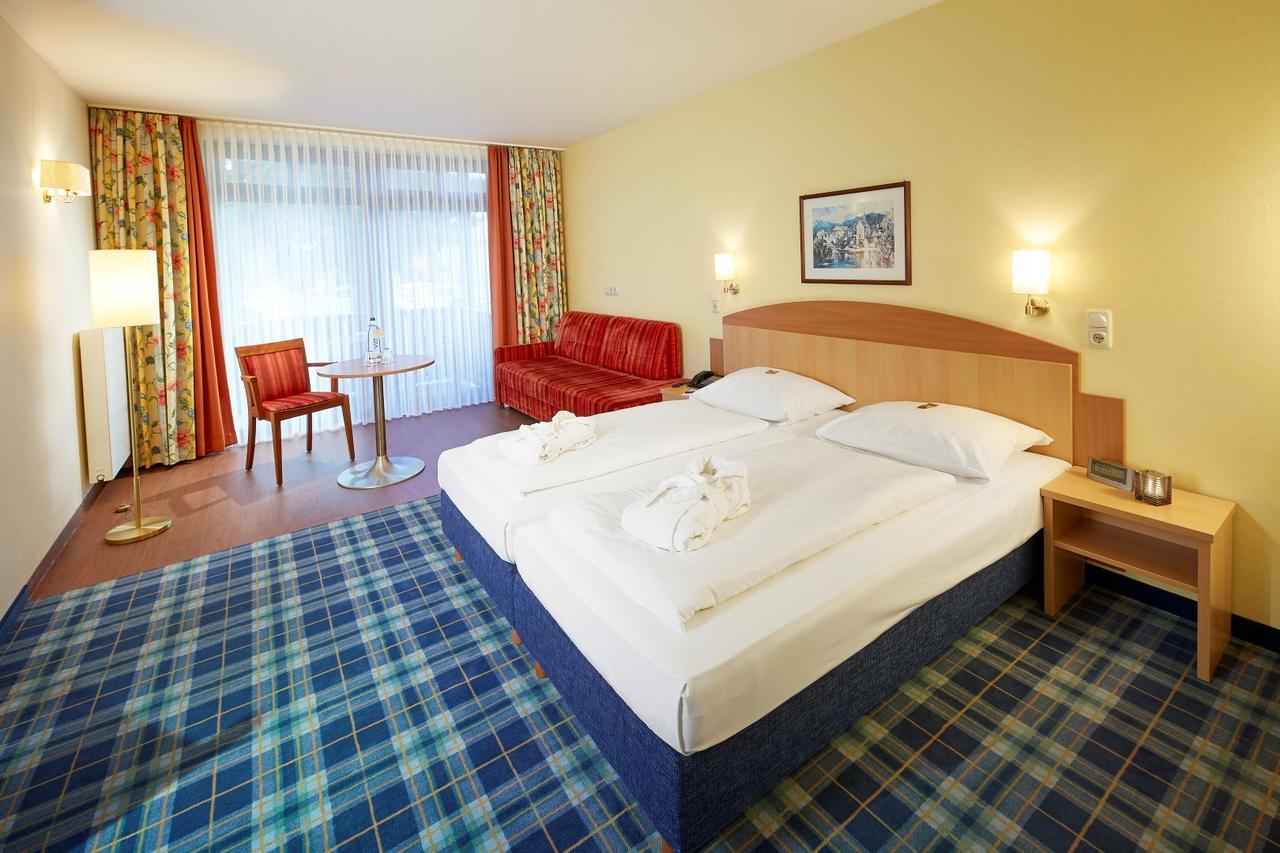 Goebel'S Seehotel Diemelsee Екстер'єр фото